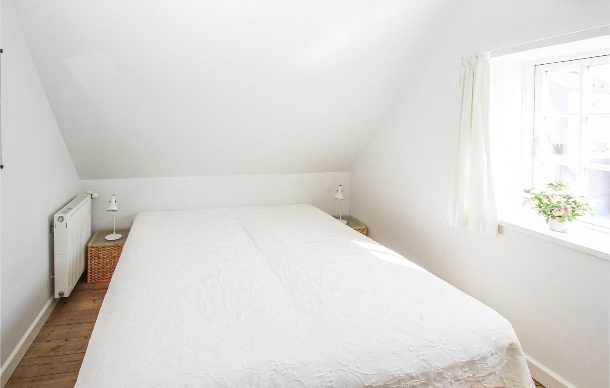 Cozy Home In Samso With Kitchen Nordby  エクステリア 写真