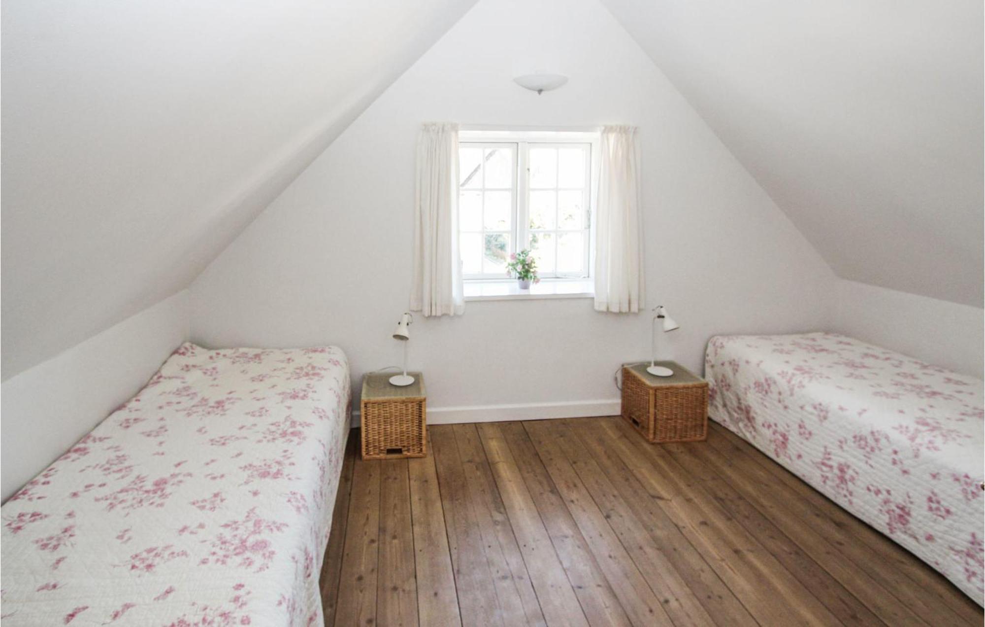 Cozy Home In Samso With Kitchen Nordby  エクステリア 写真