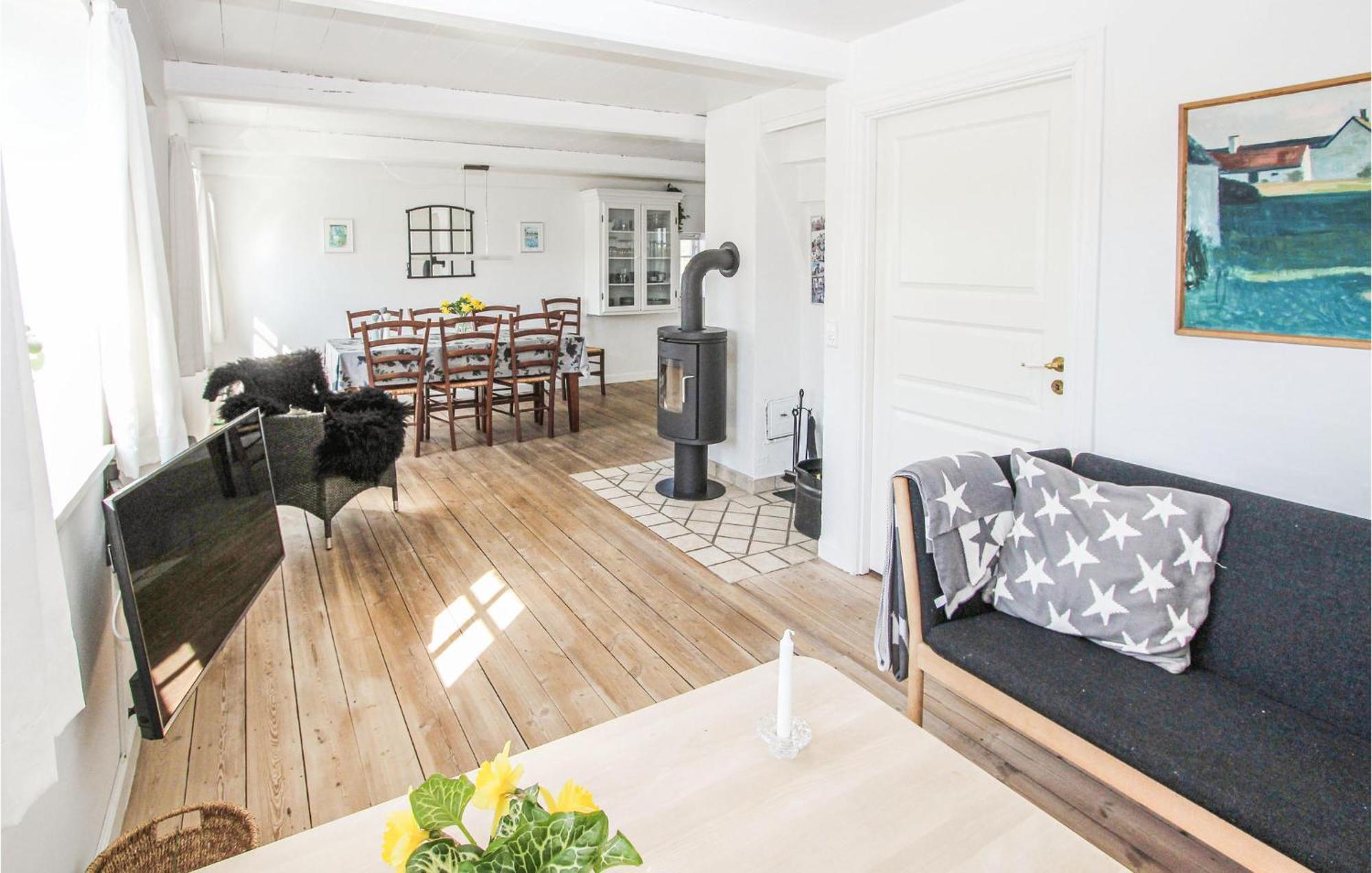 Cozy Home In Samso With Kitchen Nordby  エクステリア 写真